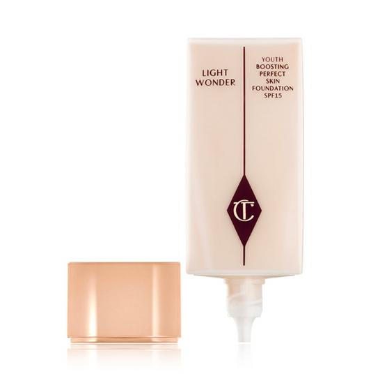 Charlotte Tilbury Light Wonder SPF15 Foundation